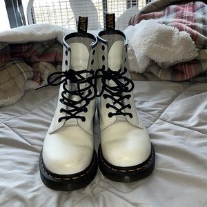 Dr. Martens 1460 smooth leather lace up boots